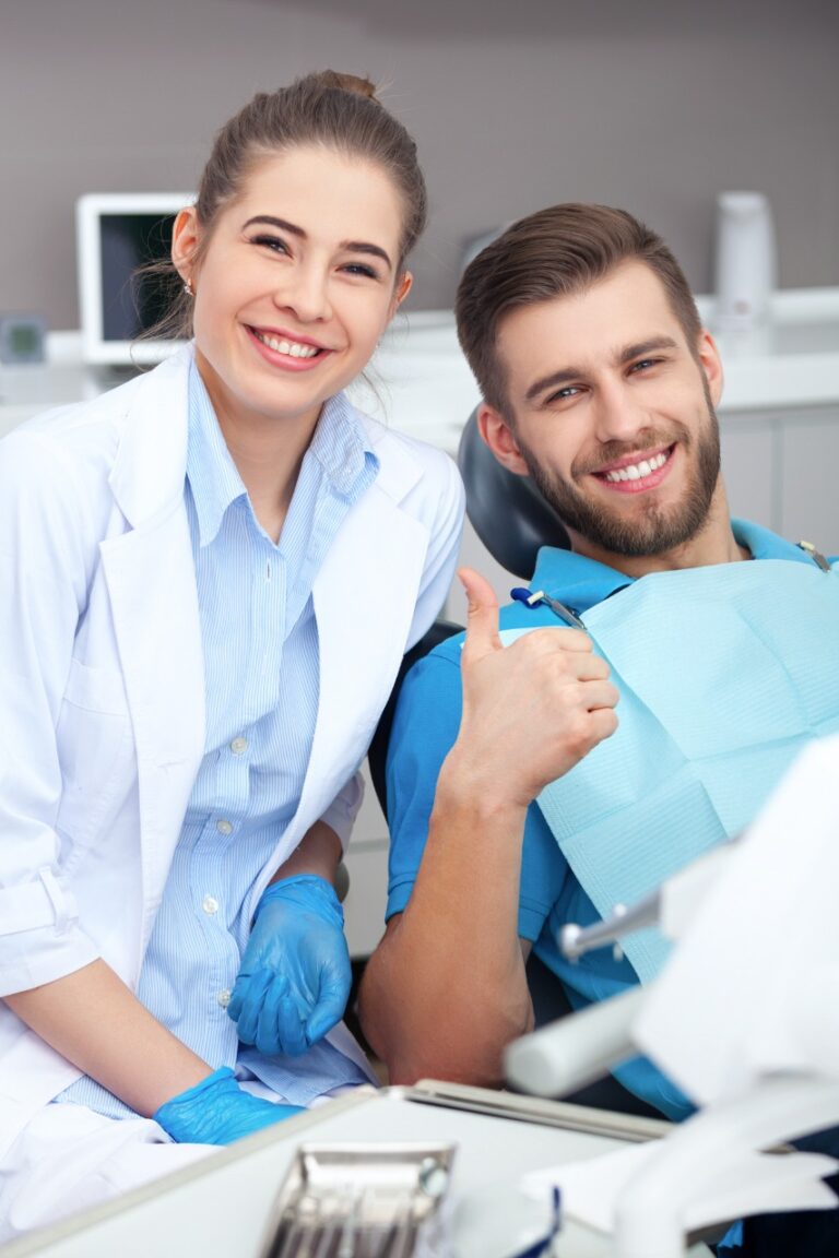 על מומחה כירורג לטיפולי שיניים ועל היתרונות לעשות טיפולים כירורגים אצל מומחה
